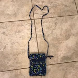 Vera Bradley crossbody indigo pop like new